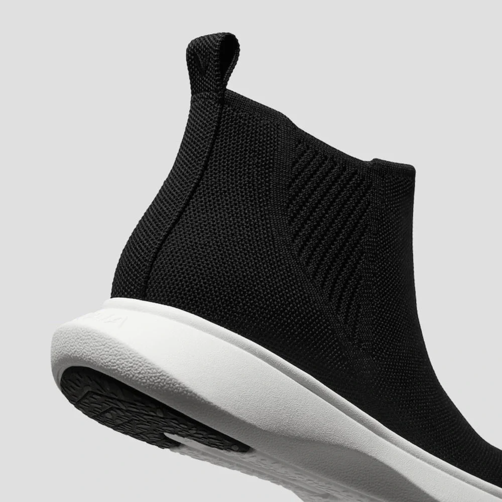 VIVAIA Black Knit Chelsea Boots Women's Slip On Water Repellent Comfortable US 8